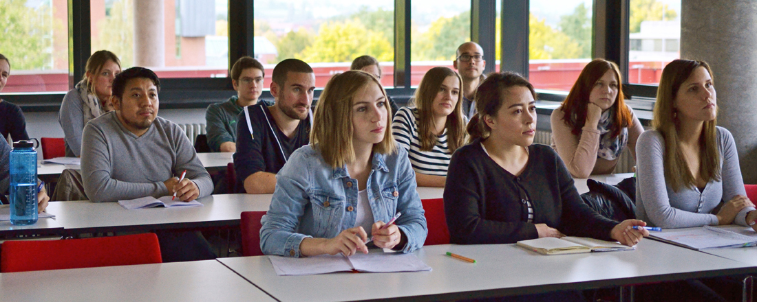 Studierende in einer Lehrveranstaltung